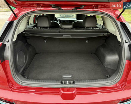 Червоний Кіа Niro, об'ємом двигуна 0 л та пробігом 128 тис. км за 19900 $, фото 50 на Automoto.ua