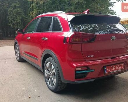 Киа Niro 2020 в Львове на Automoto.ua Красный Киа Niro, объемом двигателя 0 л и пробегом 105 тыс. км за 19999 $, фото 10 на Automoto.ua