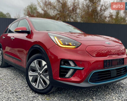 Киа Niro 2020 в Дрогобыче на Automoto.ua Красный Киа Niro, объемом двигателя 0 л и пробегом 159 тыс. км за 19399 $, фото 19 на Automoto.ua