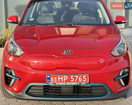 Красный Киа Niro, объемом двигателя 0 л и пробегом 162 тыс. км за 17900 $, фото 16 на Automoto.ua