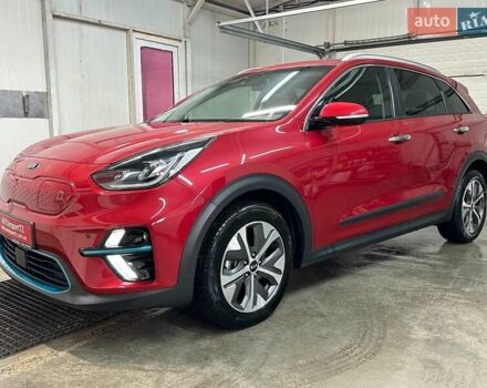 Красный Киа Niro, объемом двигателя 0 л и пробегом 47 тыс. км за 24900 $, фото 24 на Automoto.ua