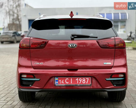 Червоний Кіа Niro, об'ємом двигуна 0 л та пробігом 128 тис. км за 19900 $, фото 8 на Automoto.ua
