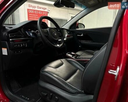 Красный Киа Niro, объемом двигателя 0 л и пробегом 47 тыс. км за 23900 $, фото 39 на Automoto.ua