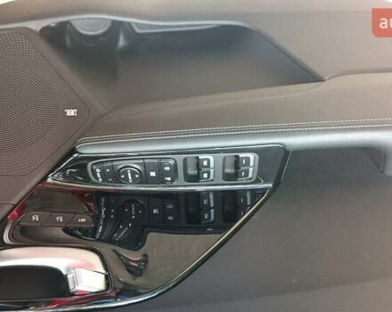 Киа Niro 2020 в Львове на Automoto.ua Красный Киа Niro, объемом двигателя 0 л и пробегом 105 тыс. км за 19999 $, фото 18 на Automoto.ua