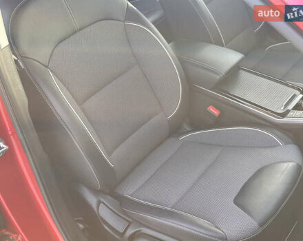 Красный Киа Niro, объемом двигателя 0 л и пробегом 161 тыс. км за 17950 $, фото 55 на Automoto.ua