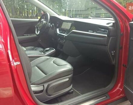 Киа Niro 2020 в Львове на Automoto.ua Красный Киа Niro, объемом двигателя 0 л и пробегом 105 тыс. км за 19999 $, фото 25 на Automoto.ua