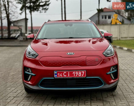 Червоний Кіа Niro, об'ємом двигуна 0 л та пробігом 128 тис. км за 19900 $, фото 3 на Automoto.ua