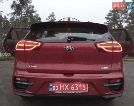 Красный Киа Niro, объемом двигателя 0 л и пробегом 87 тыс. км за 20492 $, фото 24 на Automoto.ua