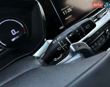 Червоний Кіа Niro, об'ємом двигуна 0 л та пробігом 48 тис. км за 23700 $, фото 43 на Automoto.ua