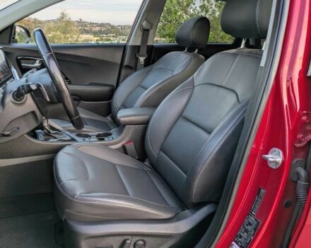 Красный Киа Niro, объемом двигателя 1.6 л и пробегом 40 тыс. км за 8200 $, фото 11 на Automoto.ua