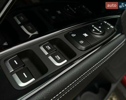 Красный Киа Niro, объемом двигателя 0 л и пробегом 47 тыс. км за 24900 $, фото 6 на Automoto.ua