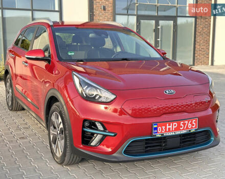 Красный Киа Niro, объемом двигателя 0 л и пробегом 161 тыс. км за 17950 $, фото 24 на Automoto.ua