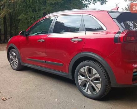 Киа Niro 2020 в Львове на Automoto.ua Красный Киа Niro, объемом двигателя 0 л и пробегом 105 тыс. км за 19999 $, фото 9 на Automoto.ua