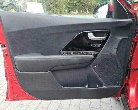Киа Niro 2020 в Радомышле на Automoto.ua Красный Киа Niro, объемом двигателя 0 л и пробегом 116 тыс. км за 20600 $, фото 16 на Automoto.ua