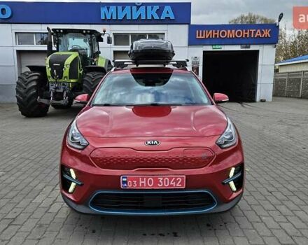 Киа Niro 2020 в Радомышле на Automoto.ua Красный Киа Niro, объемом двигателя 0 л и пробегом 116 тыс. км за 20600 $, фото 1 на Automoto.ua