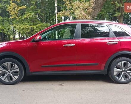 Киа Niro 2020 в Львове на Automoto.ua Красный Киа Niro, объемом двигателя 0 л и пробегом 105 тыс. км за 19999 $, фото 44 на Automoto.ua