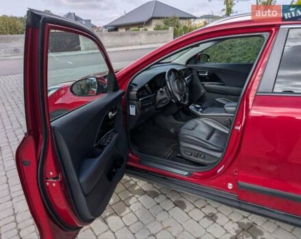 Червоний Кіа Niro, об'ємом двигуна 0 л та пробігом 146 тис. км за 19900 $, фото 20 на Automoto.ua