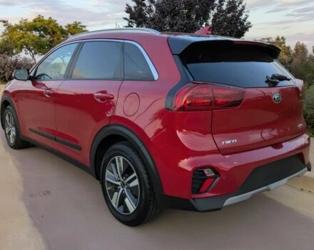 Кіа Niro 2020 у Чернігові на Automoto.ua Червоний Кіа Niro, об'ємом двигуна 1.6 л та пробігом 38 тис. км за 8500 $, фото 4 на Automoto.ua