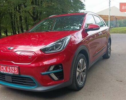 Киа Niro 2020 в Львове на Automoto.ua Красный Киа Niro, объемом двигателя 0 л и пробегом 105 тыс. км за 19999 $, фото 38 на Automoto.ua