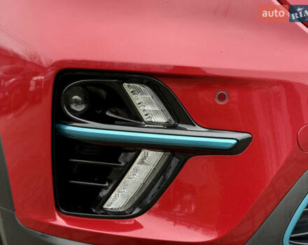 Червоний Кіа Niro, об'ємом двигуна 0 л та пробігом 128 тис. км за 19900 $, фото 13 на Automoto.ua
