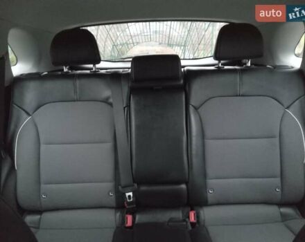 Красный Киа Niro, объемом двигателя 0 л и пробегом 87 тыс. км за 20492 $, фото 55 на Automoto.ua