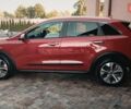 Червоний Кіа Niro, об'ємом двигуна 0 л та пробігом 117 тис. км за 18950 $, фото 6 на Automoto.ua
