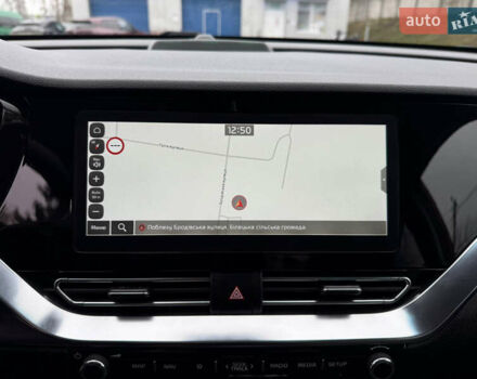 Червоний Кіа Niro, об'ємом двигуна 0 л та пробігом 128 тис. км за 19900 $, фото 35 на Automoto.ua