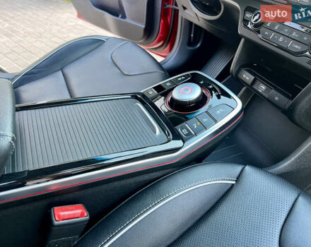 Красный Киа Niro, объемом двигателя 0 л и пробегом 70 тыс. км за 19850 $, фото 56 на Automoto.ua