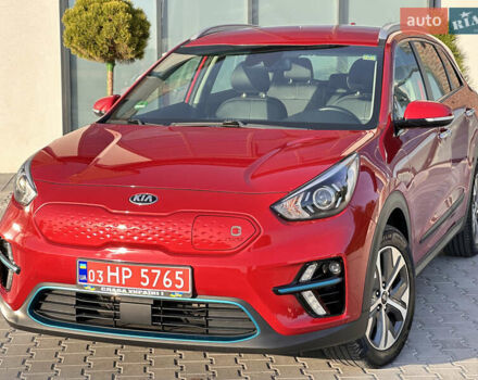 Красный Киа Niro, объемом двигателя 0 л и пробегом 161 тыс. км за 17950 $, фото 22 на Automoto.ua