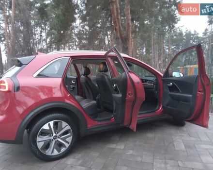 Красный Киа Niro, объемом двигателя 0 л и пробегом 87 тыс. км за 20492 $, фото 32 на Automoto.ua