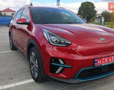 Красный Киа Niro, объемом двигателя 0 л и пробегом 105 тыс. км за 19999 $, фото 14 на Automoto.ua