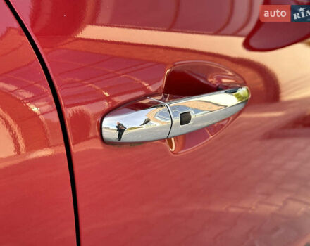 Красный Киа Niro, объемом двигателя 0 л и пробегом 163 тыс. км за 17850 $, фото 46 на Automoto.ua