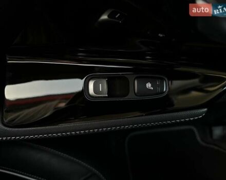 Червоний Кіа Niro, об'ємом двигуна 0 л та пробігом 48 тис. км за 23700 $, фото 67 на Automoto.ua