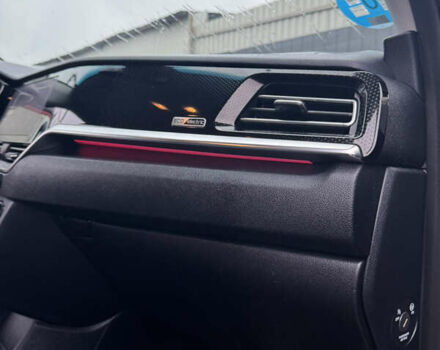 Красный Киа Niro, объемом двигателя 0 л и пробегом 144 тыс. км за 18800 $, фото 34 на Automoto.ua