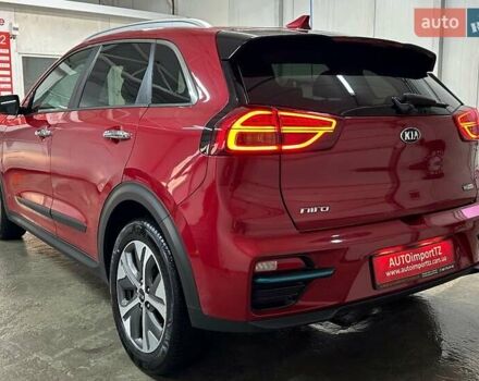 Красный Киа Niro, объемом двигателя 0 л и пробегом 47 тыс. км за 24900 $, фото 26 на Automoto.ua