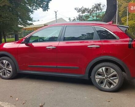 Киа Niro 2020 в Львове на Automoto.ua Красный Киа Niro, объемом двигателя 0 л и пробегом 105 тыс. км за 19999 $, фото 8 на Automoto.ua