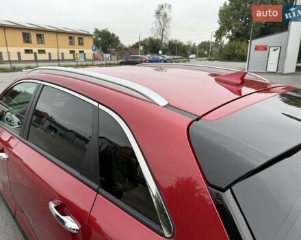 Червоний Кіа Niro, об'ємом двигуна 0 л та пробігом 52 тис. км за 21700 $, фото 16 на Automoto.ua