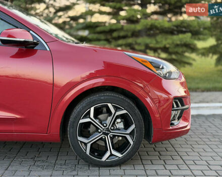 Красный Киа Niro, объемом двигателя 1.6 л и пробегом 52 тыс. км за 23800 $, фото 22 на Automoto.ua
