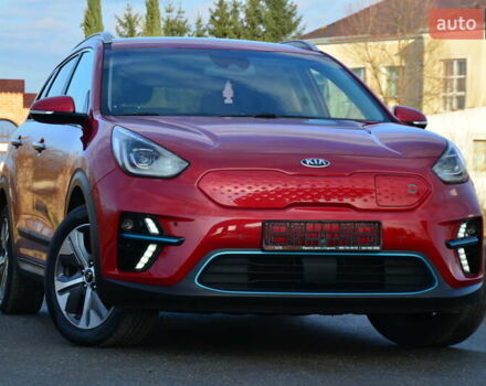 Красный Киа Niro, объемом двигателя 0 л и пробегом 91 тыс. км за 19550 $, фото 22 на Automoto.ua