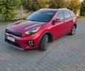 Красный Киа Niro, объемом двигателя 1.6 л и пробегом 84 тыс. км за 23200 $, фото 1 на Automoto.ua