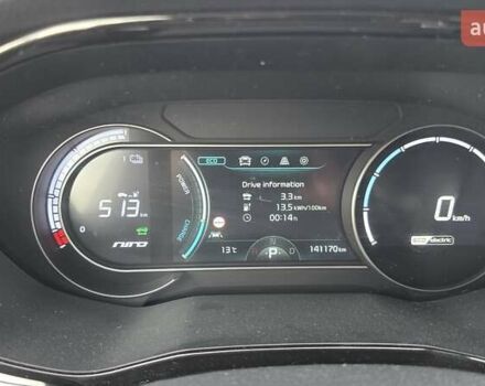 Червоний Кіа Niro, об'ємом двигуна 0 л та пробігом 141 тис. км за 19700 $, фото 8 на Automoto.ua