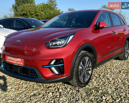 Красный Киа Niro, объемом двигателя 0 л и пробегом 111 тыс. км за 20300 $, фото 13 на Automoto.ua