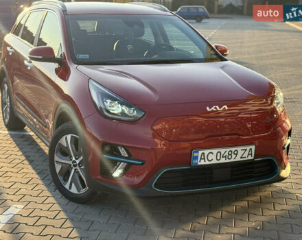 Красный Киа Niro, объемом двигателя 0 л и пробегом 40 тыс. км за 23000 $, фото 21 на Automoto.ua