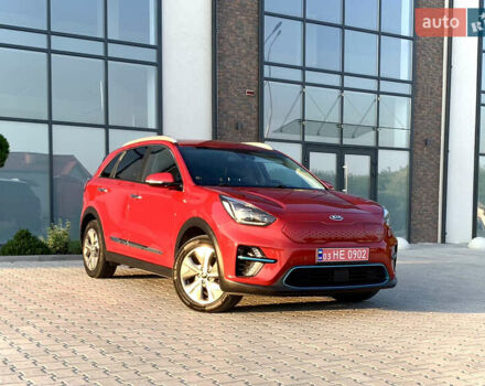 Красный Киа Niro, объемом двигателя 0 л и пробегом 91 тыс. км за 18400 $, фото 10 на Automoto.ua