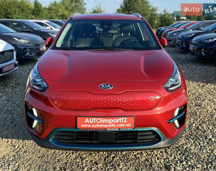 Красный Киа Niro, объемом двигателя 0 л и пробегом 111 тыс. км за 20300 $, фото 12 на Automoto.ua