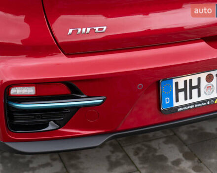Червоний Кіа Niro, об'ємом двигуна 0 л та пробігом 46 тис. км за 24500 $, фото 14 на Automoto.ua