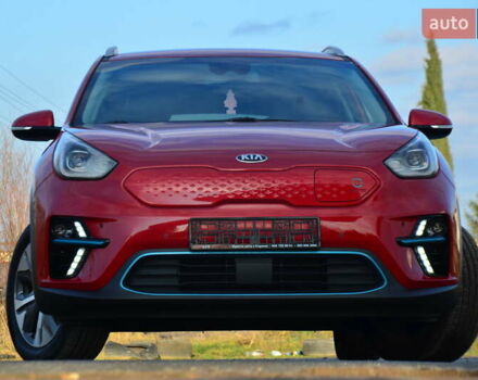 Красный Киа Niro, объемом двигателя 0 л и пробегом 91 тыс. км за 19550 $, фото 21 на Automoto.ua