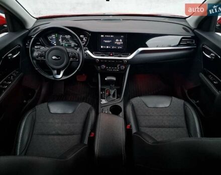 Червоний Кіа Niro, об'ємом двигуна 1.58 л та пробігом 34 тис. км за 28990 $, фото 58 на Automoto.ua