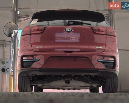 Червоний Кіа Niro, об'ємом двигуна 0 л та пробігом 51 тис. км за 6000 $, фото 4 на Automoto.ua