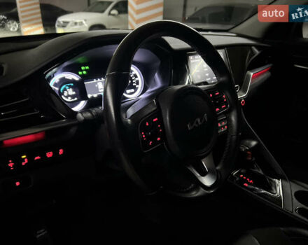 Червоний Кіа Niro, об'ємом двигуна 1.58 л та пробігом 71 тис. км за 22700 $, фото 57 на Automoto.ua